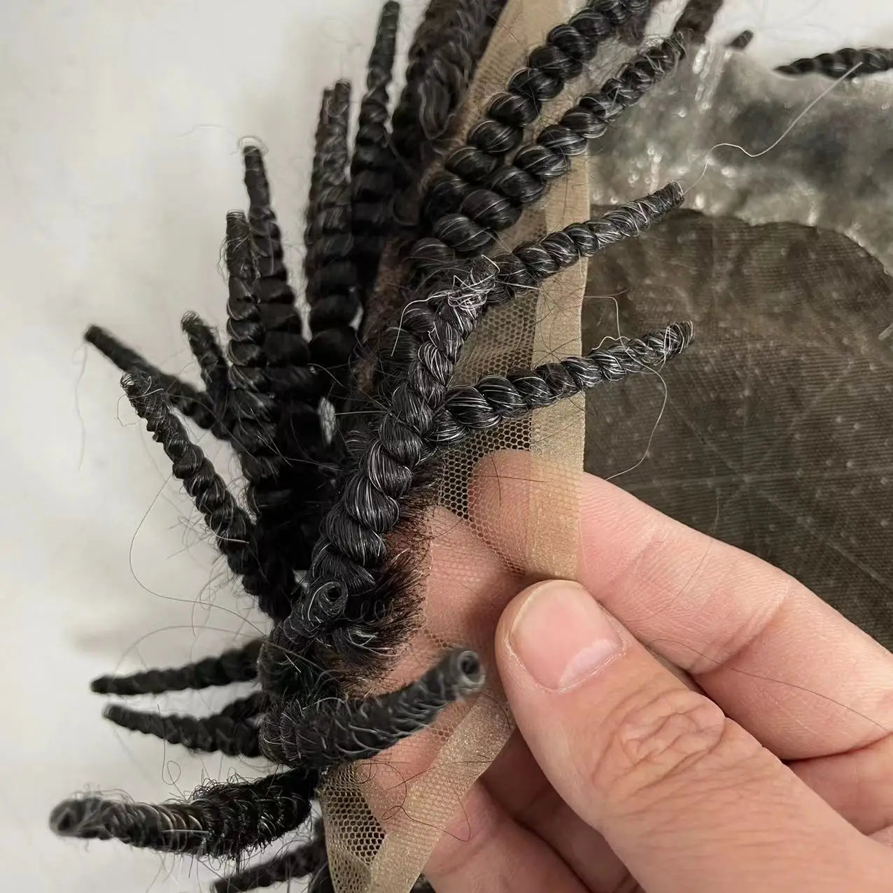 Afro fonott Q6 csipkés homlokpóthaj férfiaknak