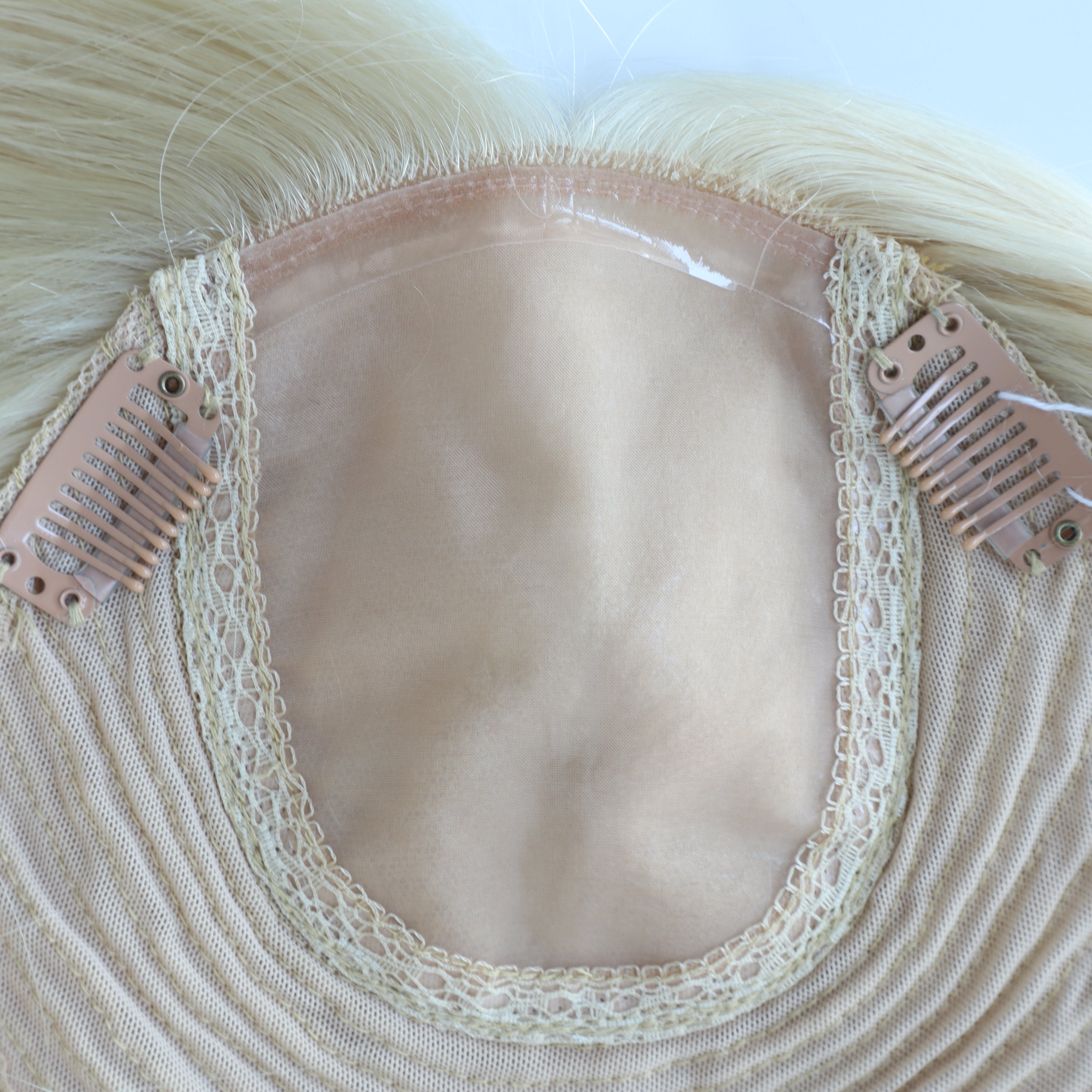 Klipsillä kiinnitettävä injektoitu polyverkkopohja hiuslisäke naisille